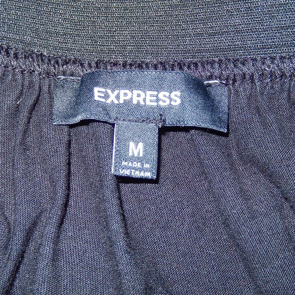 Express Medium Black Wide Elastic Waist Knit Short Pull On Mini Skirt - Picture 4 of 6